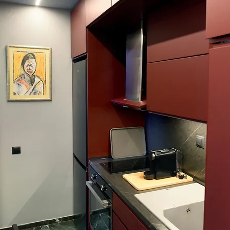 Luxury B At Mitropoleos-aristotelous Square Apartment