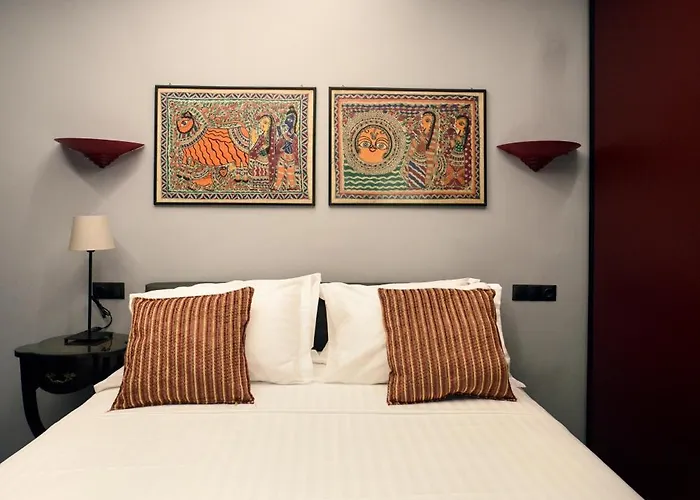 Luxury B At Mitropoleos-aristotelous Square * Saloniki